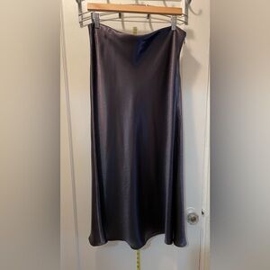 Banana Rebublic Bais cut midi skirt